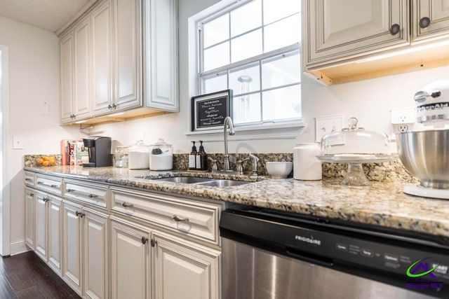 109 S Hiley Court, Bonaire, GA 31005