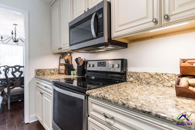 109 S Hiley Court, Bonaire, GA 31005