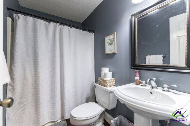 109 S Hiley Court, Bonaire, GA 31005