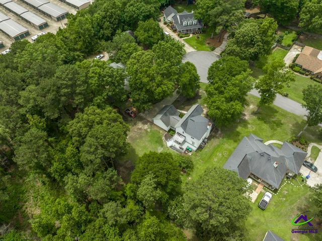 109 S Hiley Court, Bonaire, GA 31005