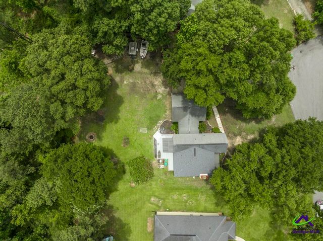 109 S Hiley Court, Bonaire, GA 31005