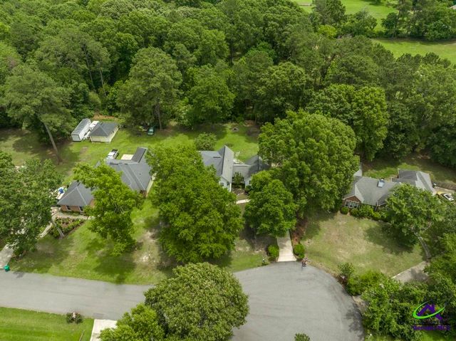 109 S Hiley Court, Bonaire, GA 31005