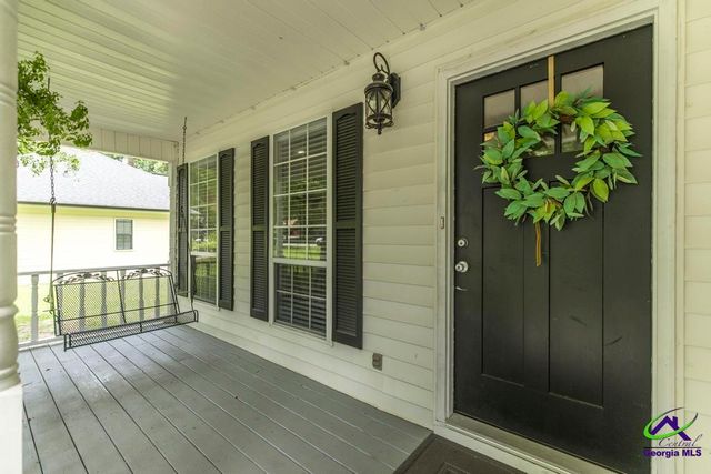 109 S Hiley Court, Bonaire, GA 31005
