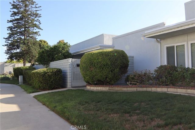 2131 Via Puerta F, Laguna Woods, CA 92637