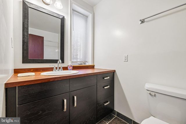 1808 E LOMBARD ST, Baltimore, MD 21231