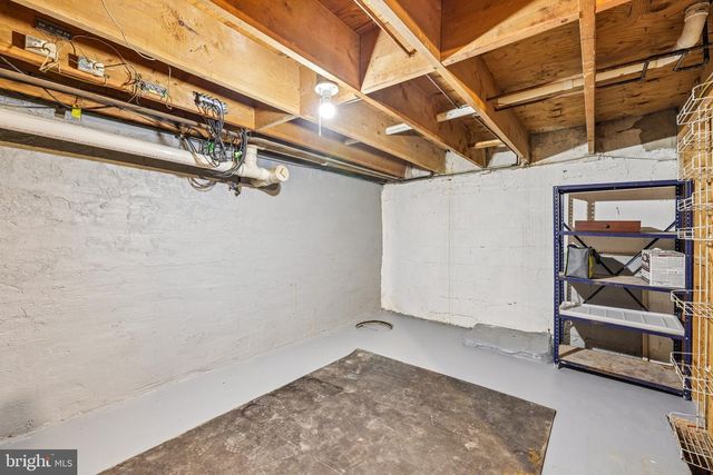 1808 E LOMBARD ST, Baltimore, MD 21231