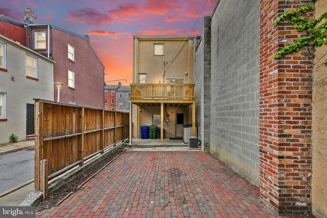 1808 E LOMBARD ST, Baltimore, MD 21231