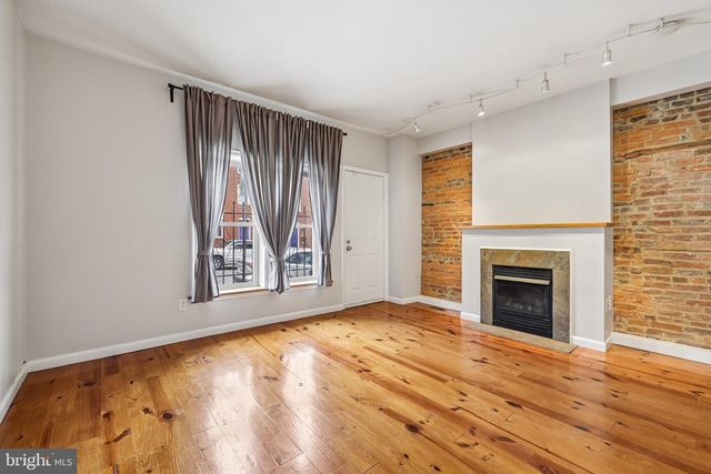 1808 E LOMBARD ST, Baltimore, MD 21231