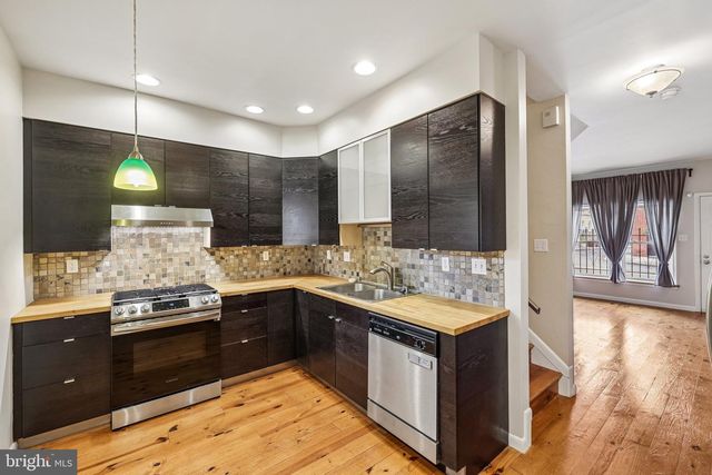 1808 E LOMBARD ST, Baltimore, MD 21231
