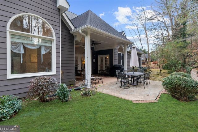 1847 Shaker Falls Lane, Lawrenceville, GA 30045