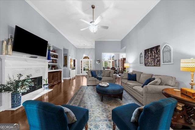 1847 Shaker Falls Lane, Lawrenceville, GA 30045