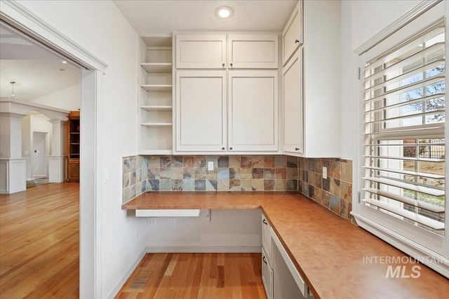 6980 E Greens Dr, Nampa, ID 83687