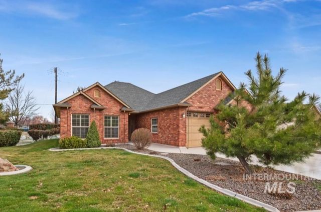 6980 E Greens Dr, Nampa, ID 83687