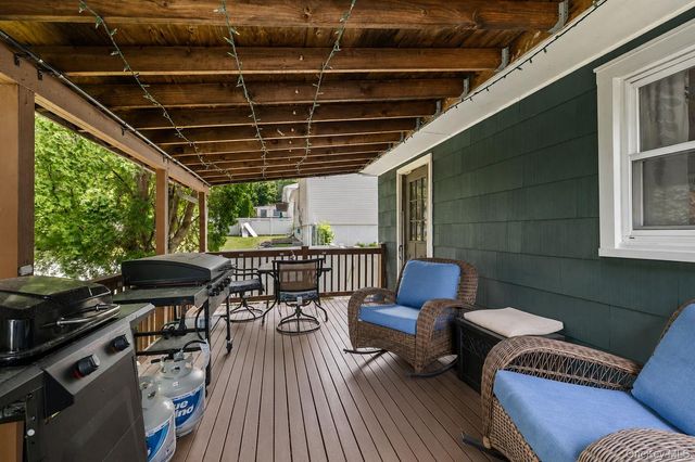24 Maplewood Boulevard, Suffern, NY 10901