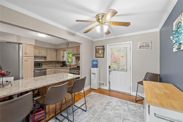 24 Maplewood Boulevard, Suffern, NY 10901