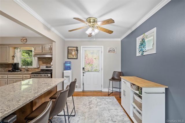 24 Maplewood Boulevard, Suffern, NY 10901