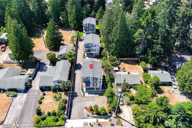 17051 8th Avenue NE, Shoreline, WA 98155