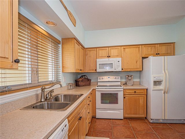 5060 Harmony Circle 307, Vero Beach, FL 32967