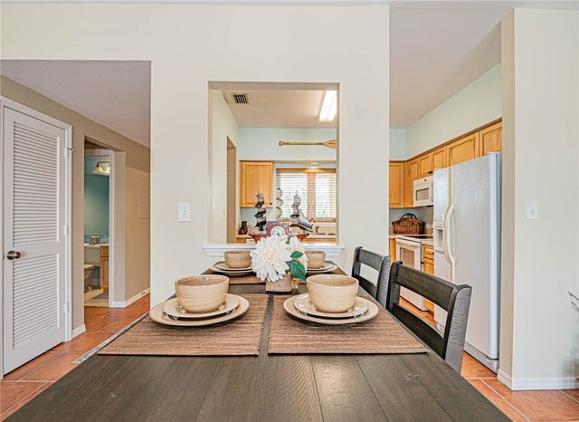 5060 Harmony Circle 307, Vero Beach, FL 32967