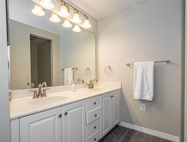 5060 Harmony Circle 307, Vero Beach, FL 32967