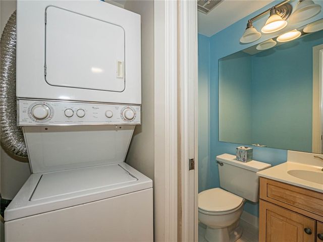 5060 Harmony Circle 307, Vero Beach, FL 32967