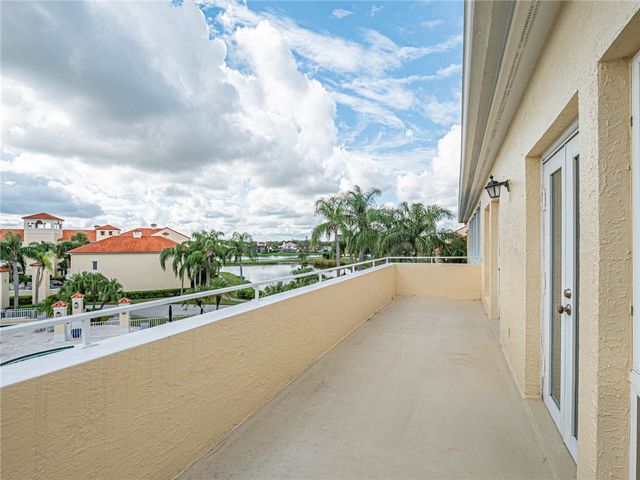 5060 Harmony Circle 307, Vero Beach, FL 32967