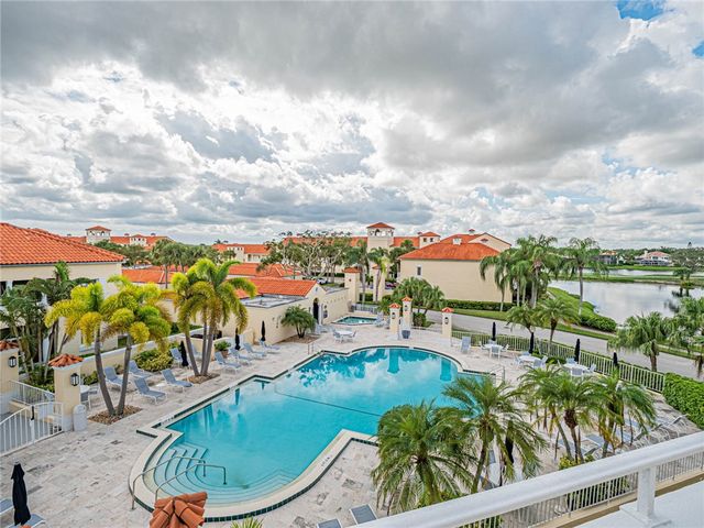 5060 Harmony Circle 307, Vero Beach, FL 32967