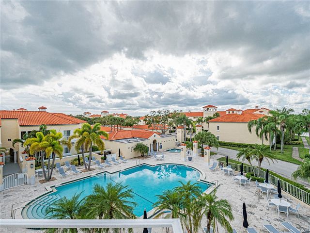 5060 Harmony Circle 307, Vero Beach, FL 32967