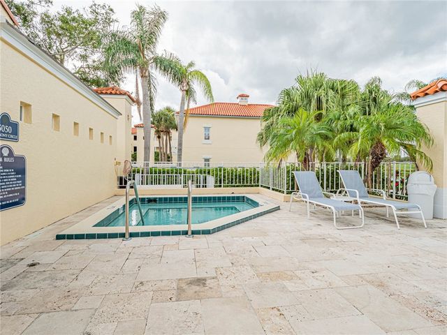 5060 Harmony Circle 307, Vero Beach, FL 32967