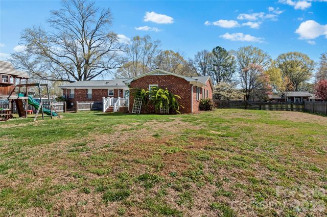 778 Reynolds Road, Lewisville, NC 27023