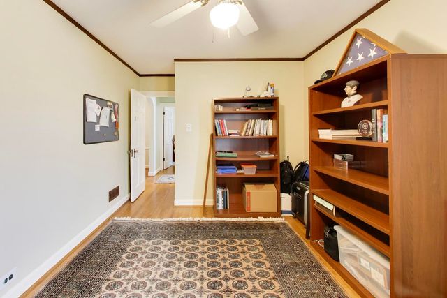 6341 N Neenah Avenue, Chicago, IL 60631