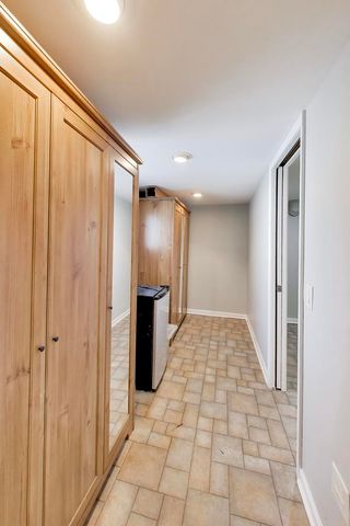 6341 N Neenah Avenue, Chicago, IL 60631