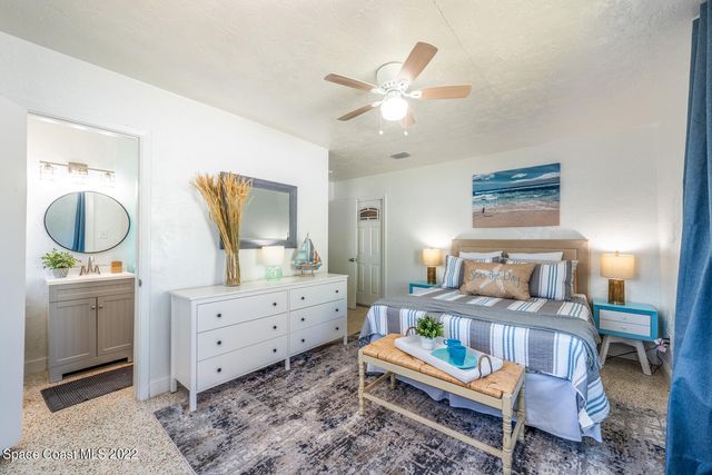 118 E Osceola Lane, Cocoa Beach, FL 32931