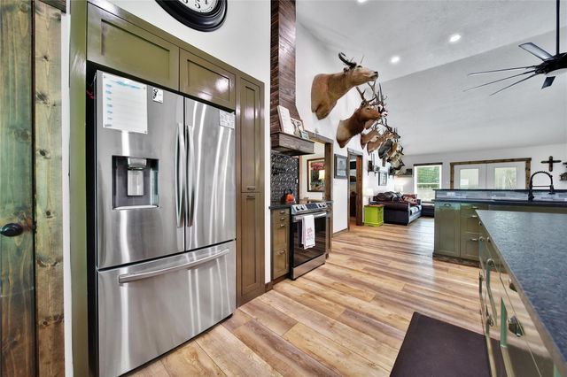 30906 Walnut Creek Road, Magnolia, TX 77355