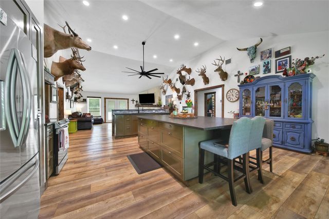 30906 Walnut Creek Road, Magnolia, TX 77355