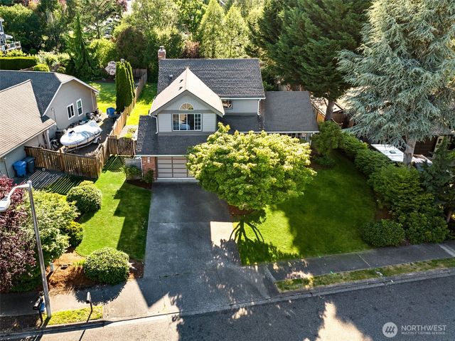 1620 12th Street SW, Puyallup, WA 98371