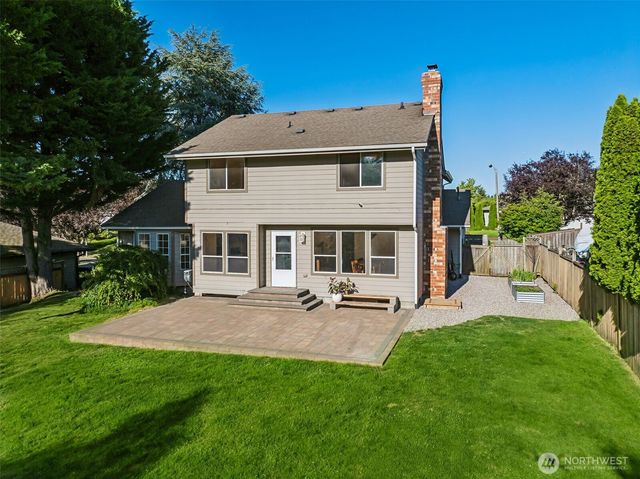 1620 12th Street SW, Puyallup, WA 98371