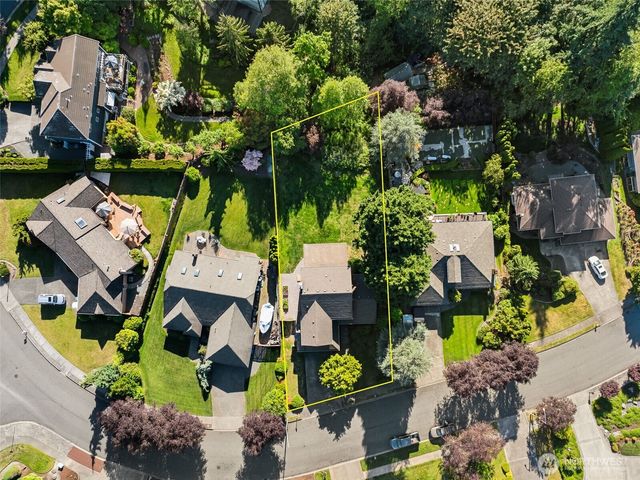 1620 12th Street SW, Puyallup, WA 98371
