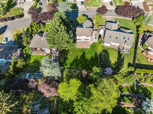 1620 12th Street SW, Puyallup, WA 98371