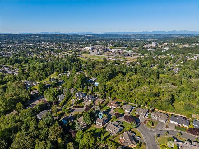 1620 12th Street SW, Puyallup, WA 98371