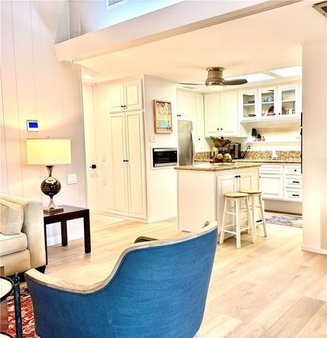 13361 El Dorado Dr., M8-201A, Seal Beach, CA 90740