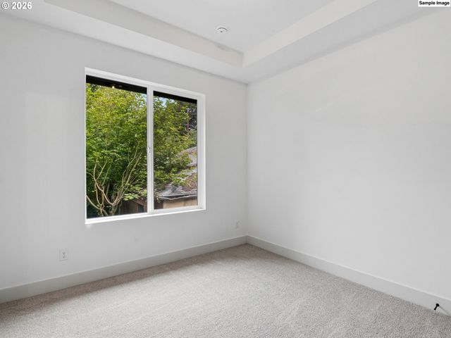 4060 Se Long St, Portland, OR 97202