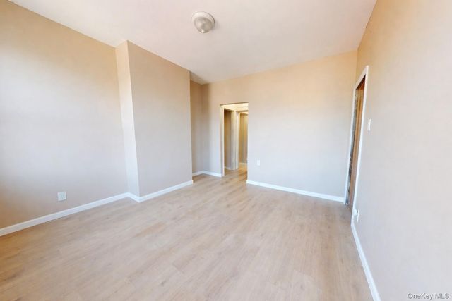 9561 115th Street, Richmond Hill, NY 11419