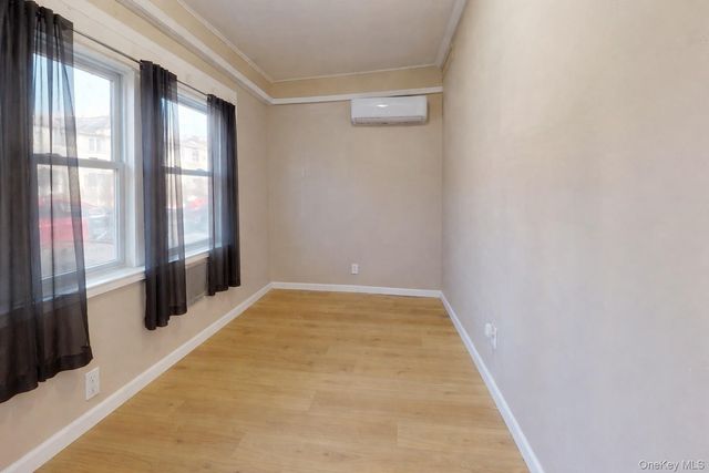 9561 115th Street, Richmond Hill, NY 11419