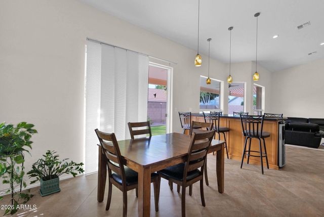 3721 E ADOBE Street, Mesa, AZ 85205