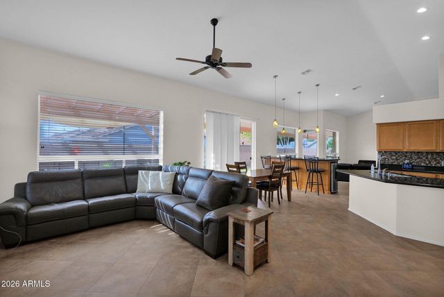 3721 E ADOBE Street, Mesa, AZ 85205