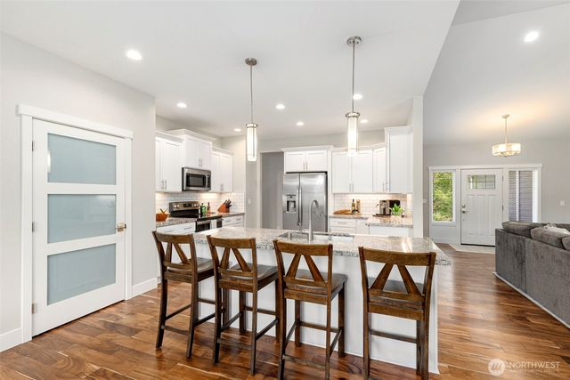 7400 SE Nelson Road, Olalla, WA 98359