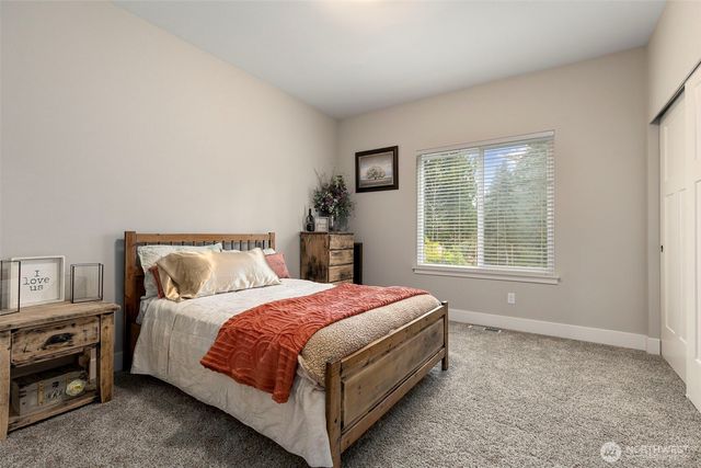 7400 SE Nelson Road, Olalla, WA 98359