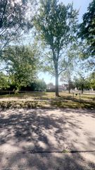 1408 E Elza Avenue, Hazel Park, MI 48030