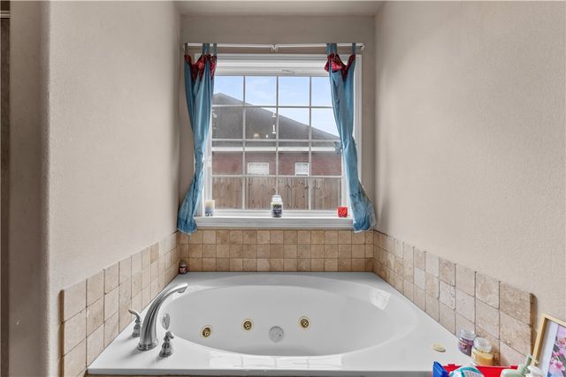 1329 Homestead Lane, West Fork, AR 72774